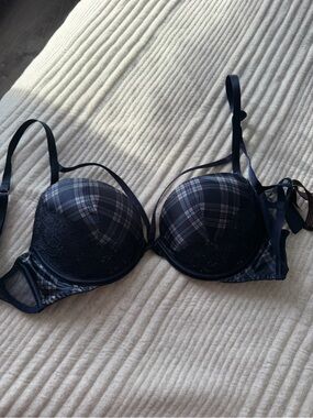 Victoria's Secret Navy Plaid Lace Push-Up Bra
